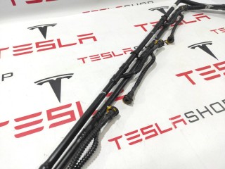 Шланги охлаждающей жидкости, ориг. номер 1002048-00-C, Tesla Model S 2012-2016