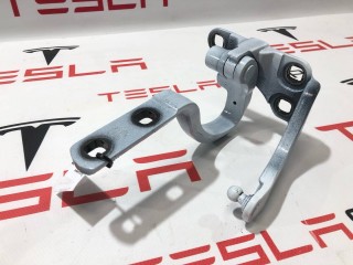 Петля подъемной задней двери, ориг. номер 1898789-00-M, Tesla Model X рест 2021-2026