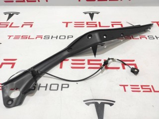 прочая запчасть, ориг. номер 1037560-00-F, Tesla Model X  [рестайлинг] 2021-2026