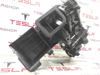 Печка салона (отопитель), ориг. номер 1688888-00-D, Tesla Model X рест 2021-2026