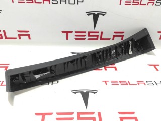 прочая запчасть, ориг. номер 1009434-02-E, Tesla Model S 2012-2016
