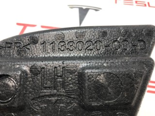 Упор направляющей сиденья, ориг. номер 1133020-00-D, Tesla Model 3 2017-2021