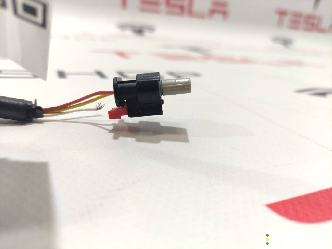 Фишка (разъем) электропроводка подкапотная Tesla Model Y 2020-2026, 1099611-00-A, фото 4