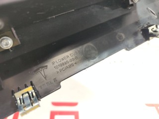 прочая запчасть, ориг. номер 1018894-00-B, 1018895-00-D, Tesla Model S 2012-2016