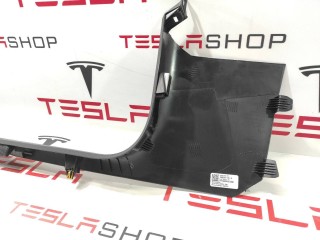 Накладка стойки А, ориг. номер 1086293-00-G, Tesla Model 3 2017-2021