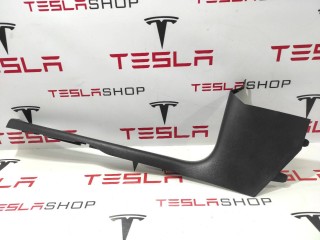 Накладка стойки А, ориг. номер 1086290-00-H, Tesla Model 3 2017-2021