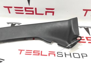 Отделка багажника пластик (под замок), ориг. номер 1086315-00-F, Tesla Model 3 2017-2021