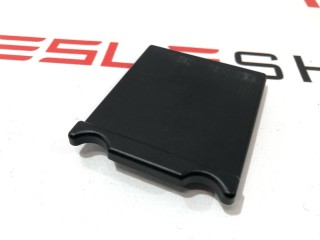 Накладка подголовника, ориг. номер 1067384-01-A, 9876536-00-A, 9876540-00-A, Tesla Model S 2016-2021