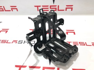 Крепление аккумулятора 12V, ориг. номер 1103710-00-B, 1119120-00-D, 1118599-00-S, Tesla Model 3 2017-2021