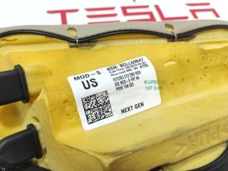 Подушка сиденья 2-го ряда (боковая), ориг. номер 1006402-03-A, Tesla Model S 2012-2016