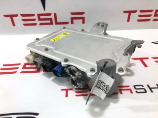 Джаншен бокс передний, ориг. номер 1059891-00-E, Tesla Model S 2016-2021