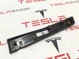 прочая запчасть, ориг. номер 1002301-14-B, Tesla Model X 2015-2021