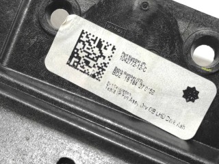 Декоративная накладка центральной панели, ориг. номер 1042772-12-C, Tesla Model S 2016-2021