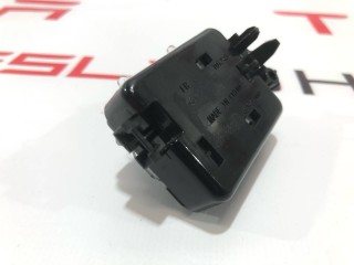 Фонарь подсветки салона, ориг. номер 1046533-00-A, 1023772-00-A, Tesla Model S 2016-2021