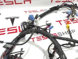 Электропроводка центральной панели, ориг. номер 2004422-02-A, Tesla Model S 2016-2021