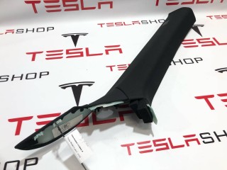 Накладка стойки А, ориг. номер 1007440-04-K, Tesla Model S 2016-2021