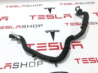 Шланги охлаждающей жидкости, ориг. номер 1065815-00-C, Tesla Model S 2016-2021