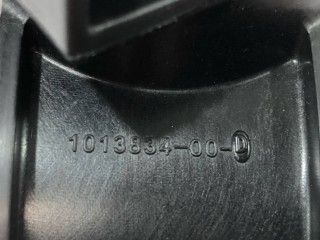 прочая запчасть, ориг. номер 1013834-00-D, Tesla Model S 2012-2016