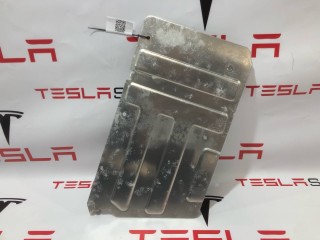 прочая запчасть, ориг. номер 1013499-00-F, Tesla Model S 2012-2016