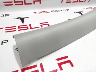 Накладка стойки С, ориг. номер 1086265-01-L, Tesla Model 3 2017-2021