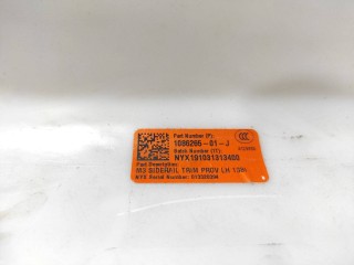 Накладка стойки С, ориг. номер 1086265-01-L, Tesla Model 3 2017-2021