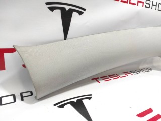 Накладка стойки А, ориг. номер 1086237-71-H, Tesla Model 3 2017-2021