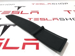 Коврик кармана двери, ориг. номер 1085243-00-C, Tesla Model 3 2017-2021