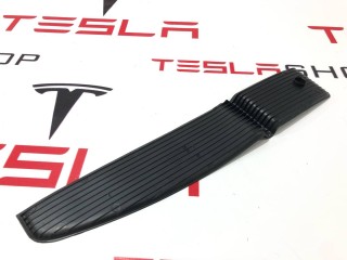 Коврик кармана двери, ориг. номер 1085243-00-C, Tesla Model 3 2017-2021