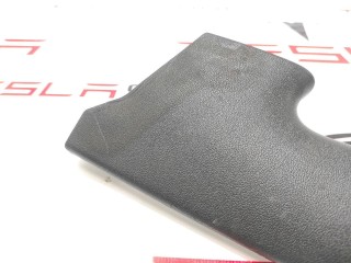 Накладка стойки С, ориг. номер 1086273-90-F, Tesla Model 3 2017-2021