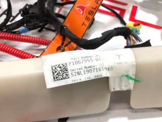 прочая запчасть, ориг. номер 1067955-01-G, Tesla Model 3 2017-2021
