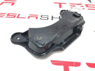 прочая запчасть, ориг. номер 1015865-00-A, Tesla Model S 2012-2016