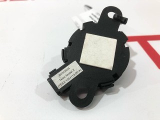 прочая запчасть, ориг. номер 1003550-00-A, 1054113-00-A, Tesla Model S 2012-2016