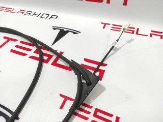 Датчик прижатия люка панорамной крыши, ориг. номер 1014443-00-B, Tesla Model S 2012-2016