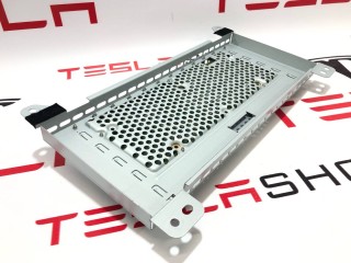 прочая запчасть, ориг. номер 1447934-00-D, 1451683-00-D, Tesla Model X 2015-2021