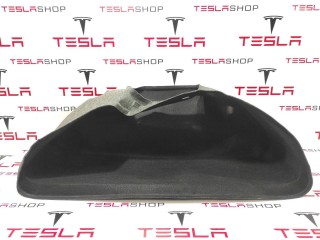 Ковровое покрытие переднего багажника, ориг. номер 1048059-00-E, Tesla Model X 2015-2021