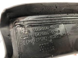 прочая запчасть, ориг. номер 1062356-00-C, 1047885-00-C, Tesla Model X 2015-2021