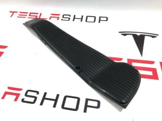 Коврик кармана двери, ориг. номер 1498482-00-A, 106166509C, Tesla Model Y 2020-2026