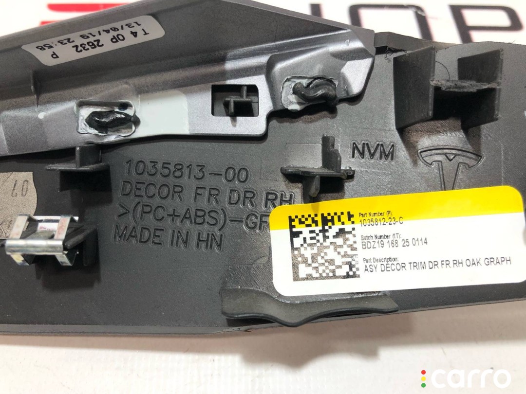 Накладка декоративная обшивки двери Tesla Model X 2015-2021, 1035812-19-C, фото 4