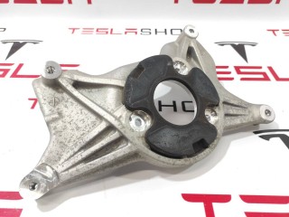 Стакан опорный амортизатора (пружинного), ориг. номер 104437100D, 1044032-00-C, Tesla Model Y 2020-2026