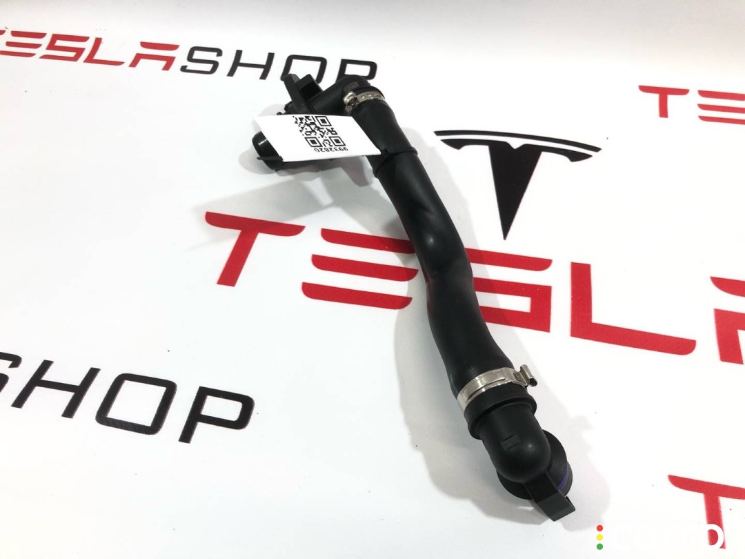 Шланги охлаждающей жидкости Tesla Model S 2-й рест 2021-2026, 1518920-00-A, фото 1