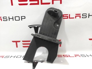 Кронштейн багажника боковой, ориг. номер 1066847-00-E, Tesla Model X 2015-2021