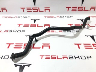 Трубка дренажная панели стеклоомывателя, ориг. номер 1036247-00-D, Tesla Model X 2015-2021