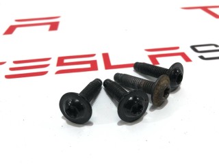 Болт крепления лонжерона, ориг. номер 1022448-00-A, Tesla Model X 2015-2021