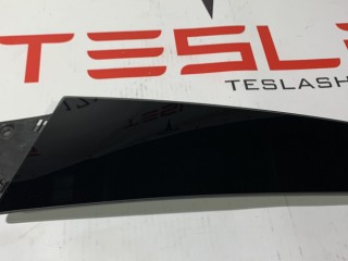 Накладка стойки B, наружная, ориг. номер 1004535-00-B, Tesla Model S 2012-2016