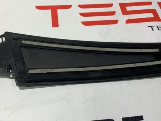 прочая запчасть, ориг. номер 1004535-00-B, Tesla Model S 2012-2016