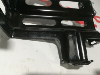Крепление аккумулятора 12V, ориг. номер 1103710-00-B, Tesla Model 3 2017-2021