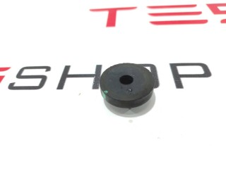 Подушка крепления радиатора, ориг. номер 1048498-00-C, Tesla Model X 2015-2021