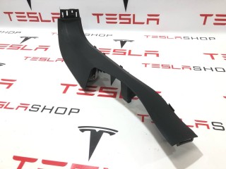 Накладка стойки А, ориг. номер 1496514-00-A, 1035963-00-C, Tesla Model X 2015-2021