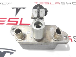 прочая запчасть, ориг. номер 1037357-00-G, 1039040-00-G, 1037764-00-C, Tesla Model X 2015-2021