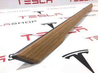 Накладка декоративная обшивки двери, ориг. номер 1036081-23-B, Tesla Model X 2015-2021